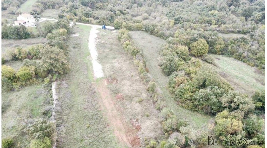 Prodaja građevinskog zemljišta, blizina Svetvinčenata! - 3