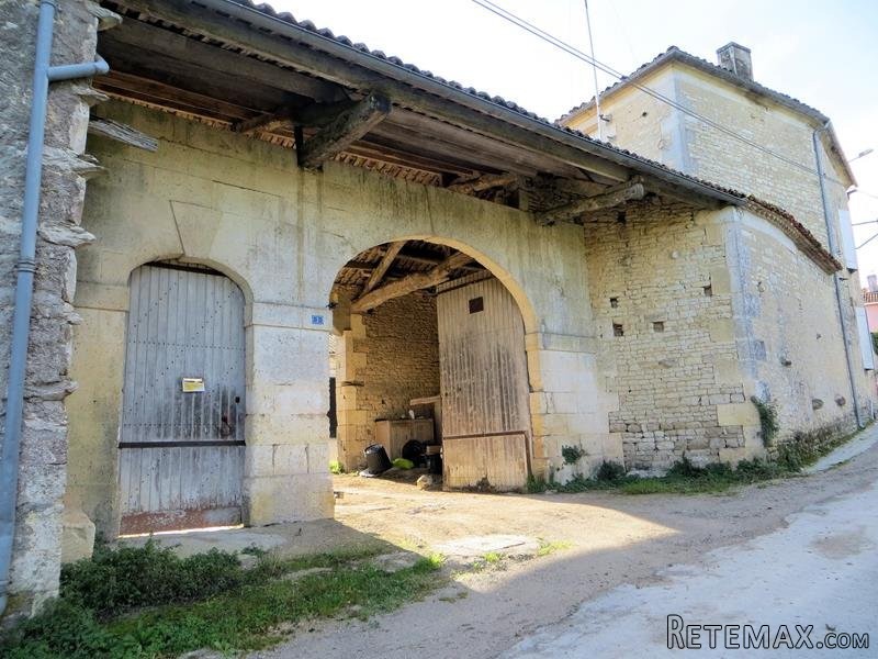 3-Bedroom Charentaise Farmhouse With.. - 2