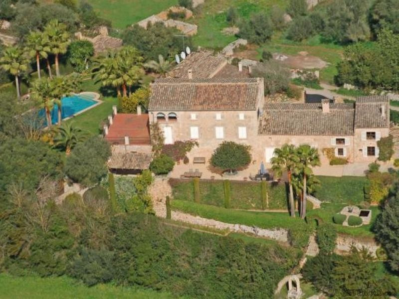 Spectacular 14th Century Country Estate.. - 2