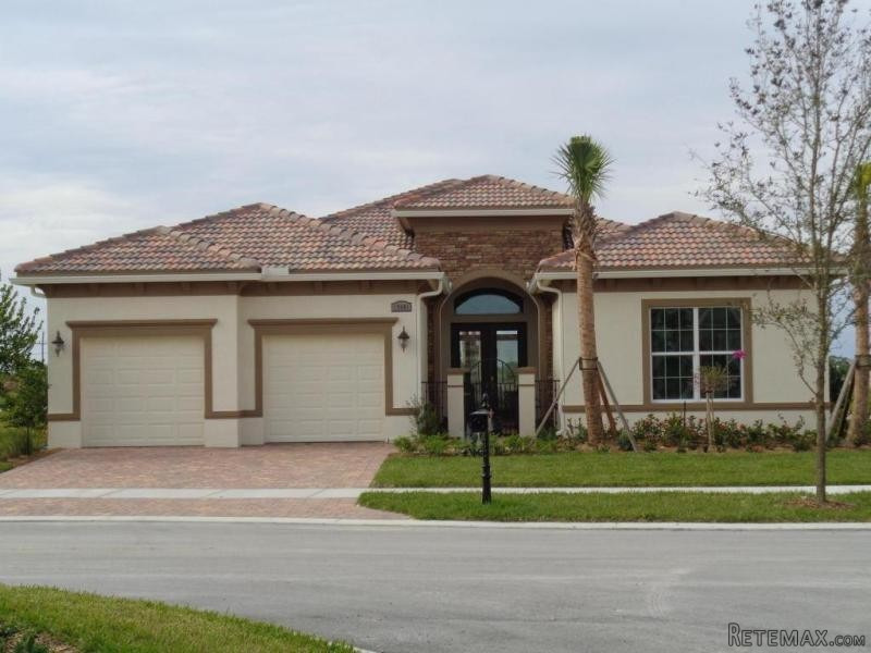 17001 Sw Sapri Wy, Port Saint Lucie, FL..