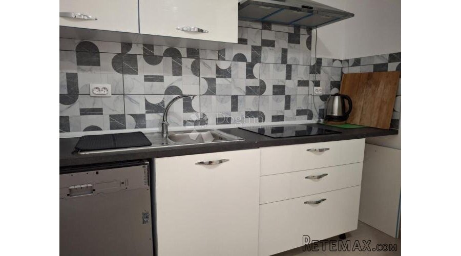APARTMAN IZ SNOVA NA OTOKU RABU, MJESTO LOPAR– SAMO 300 m OD