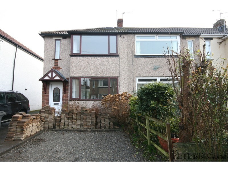 Restmore Avenue, Guiseley Ls20 9dg