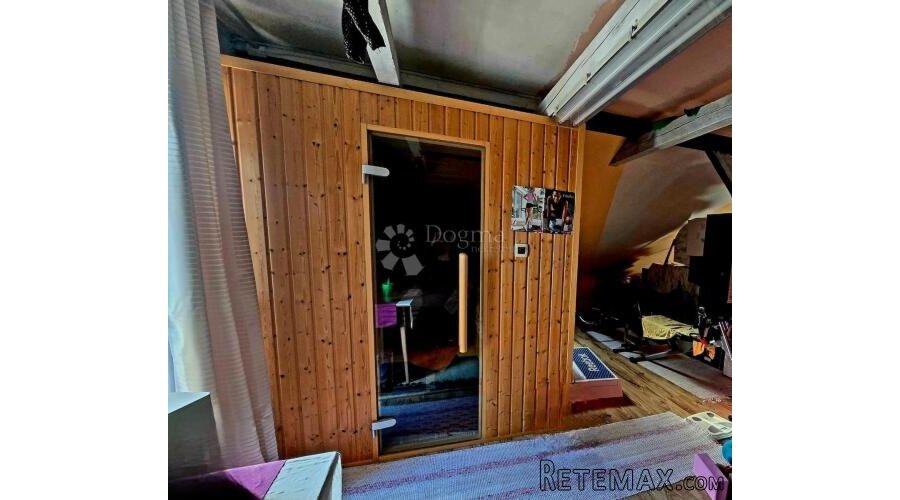 KUĆA 5 MINUTA HODA OD AVENIJE DUBRAVA - 2