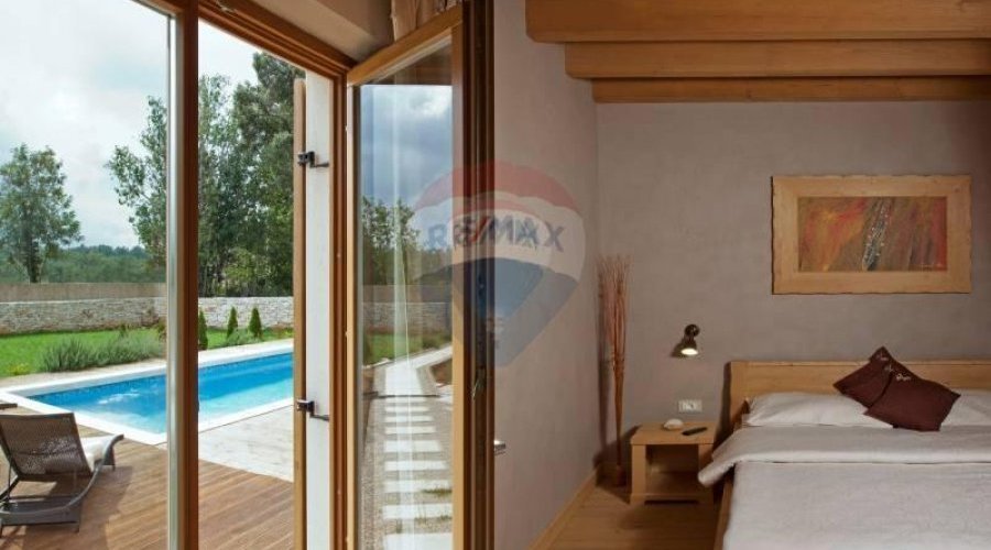 Istra,Juršići,luksuzno naselje od 6 vila - 9