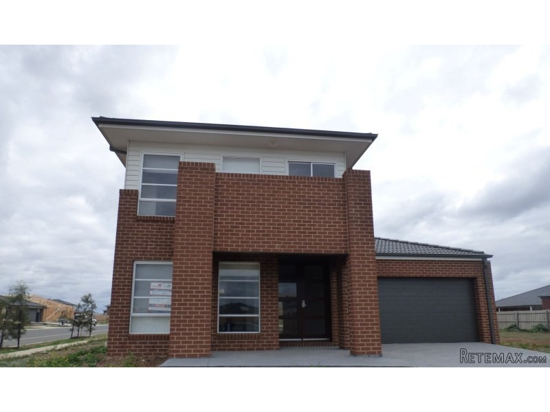 Magnificent Brand New Family Home!