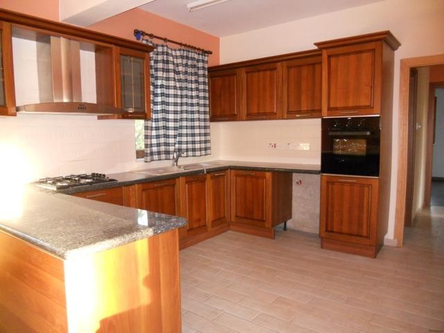 Three bedroom bungalow for rent, Sea.. - 2