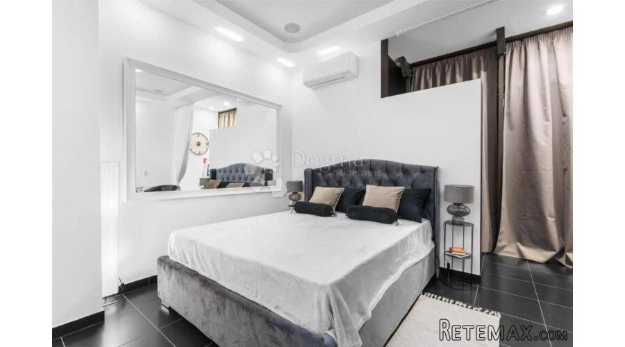 RIJEKA CENTAR, studio ili poslovni prostor