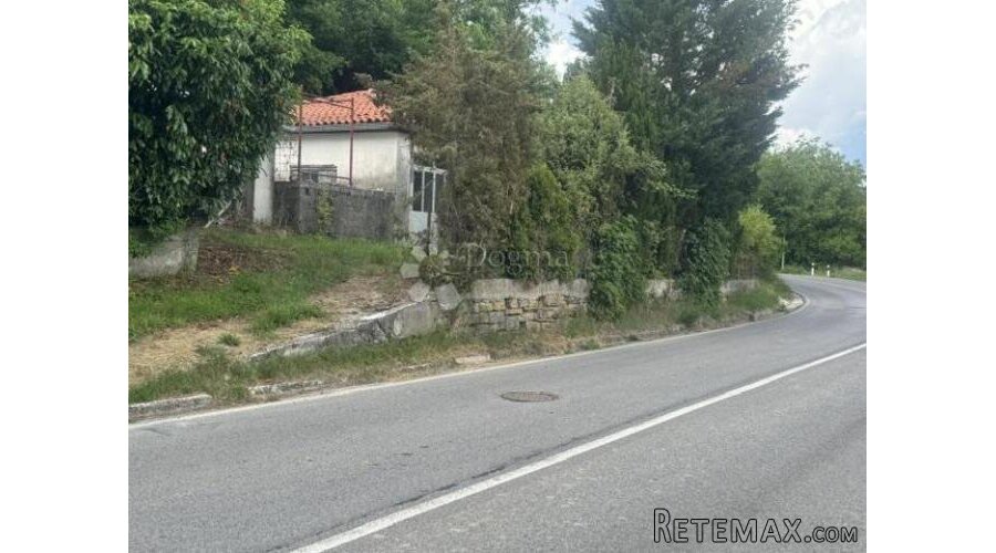 Kuća u okolici Cerovlja plus 3000 m2 polljoprivrednog zemlji