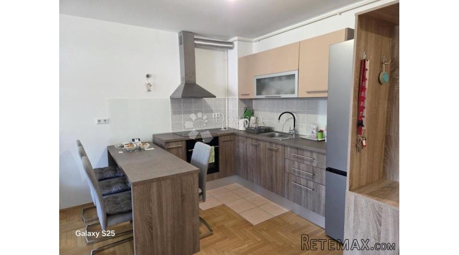 Dugo Selo dvosoban stan 51 m2 sa garažnim parkirnim mjestom - 3