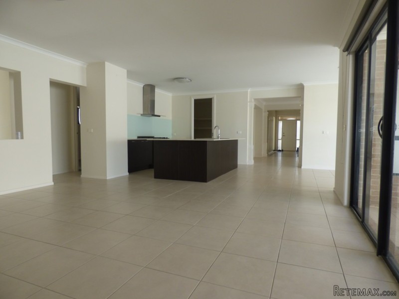 79 Lincoln Heath Boulevard: A Whole New.. - 2