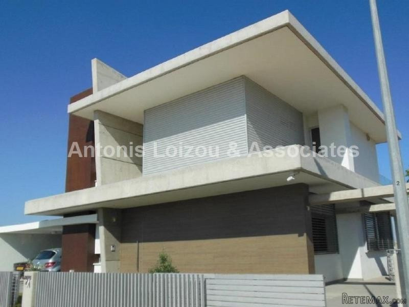 4 bed House in Aglantzia