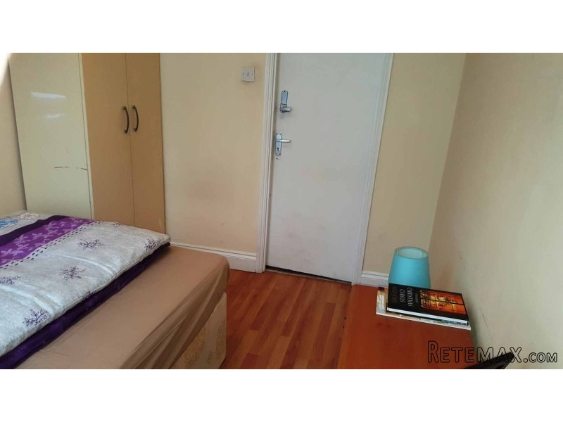 Double room, Zone 2, Mile End - 2