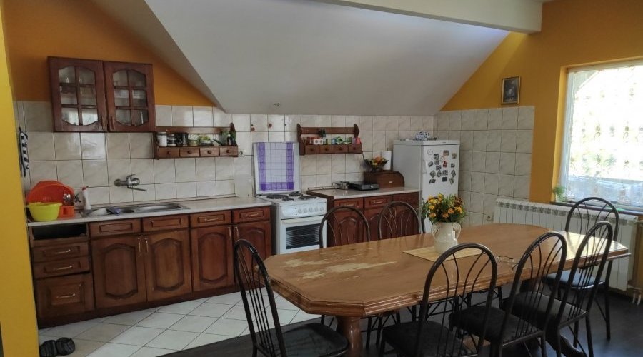 Prodajem stan Perucac-Centar - 7