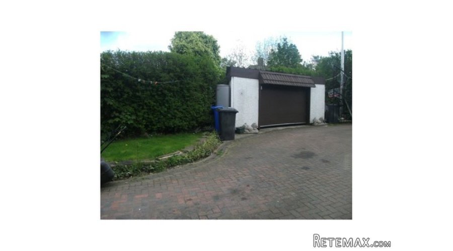 17 th century detached,freehold, cottage - 2