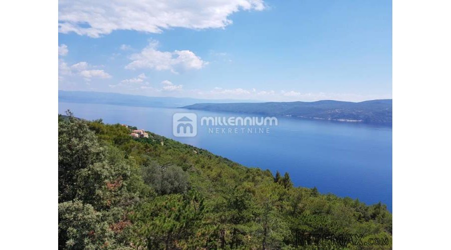 Mošćenička Draga, 10.000m2 zemljišta
