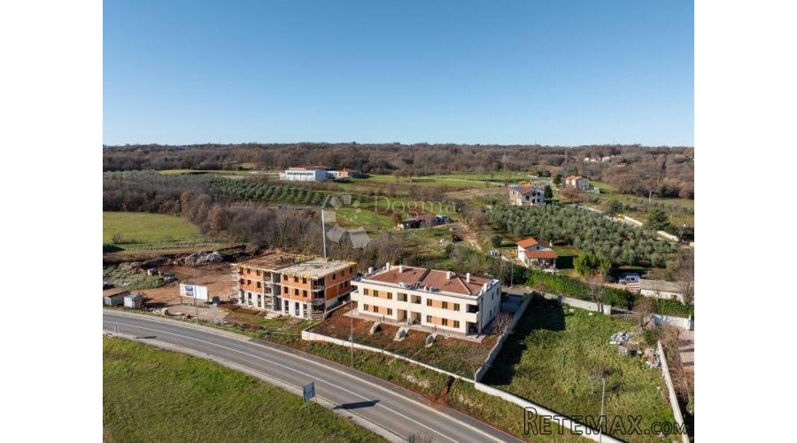 BARBAN,stan prizemlje 63 m2 sa vrtom - 3