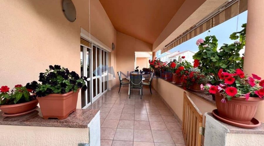 Zadar, Vidikovac, obiteljska kuća ukupne površine 395 m2 - 3