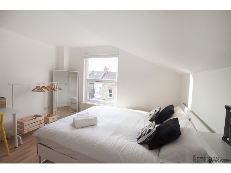 Franciscan 272 B&b En-suite Double..