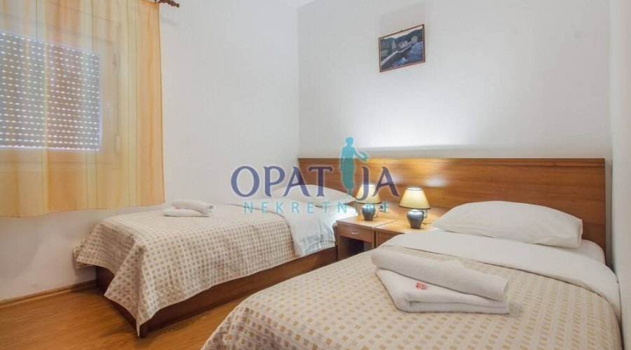 Murter/okolica, hotel prvi red do mora - 3