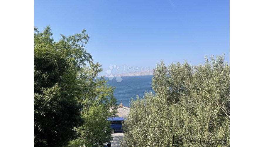 Predivan mali južni stan s pogledom