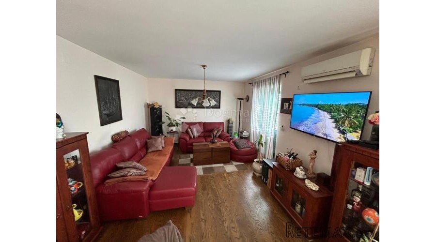 IČIĆI, stan, 98m2, BALKON S POGLEDOM