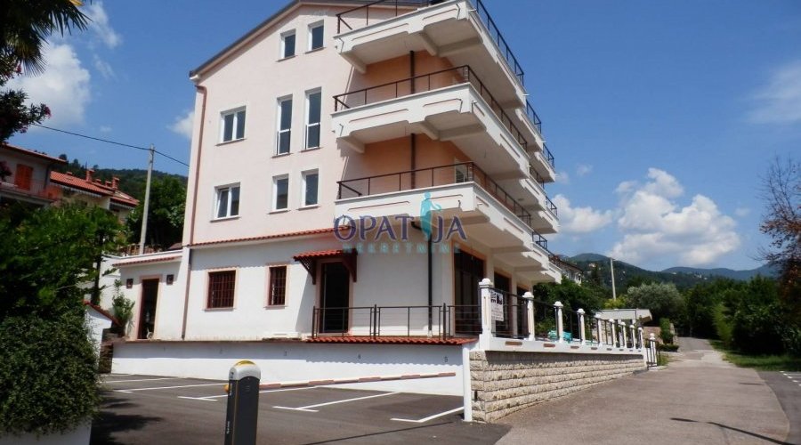 Lovran stan s panoramskim pogledom na odličnoj poziciji - 4