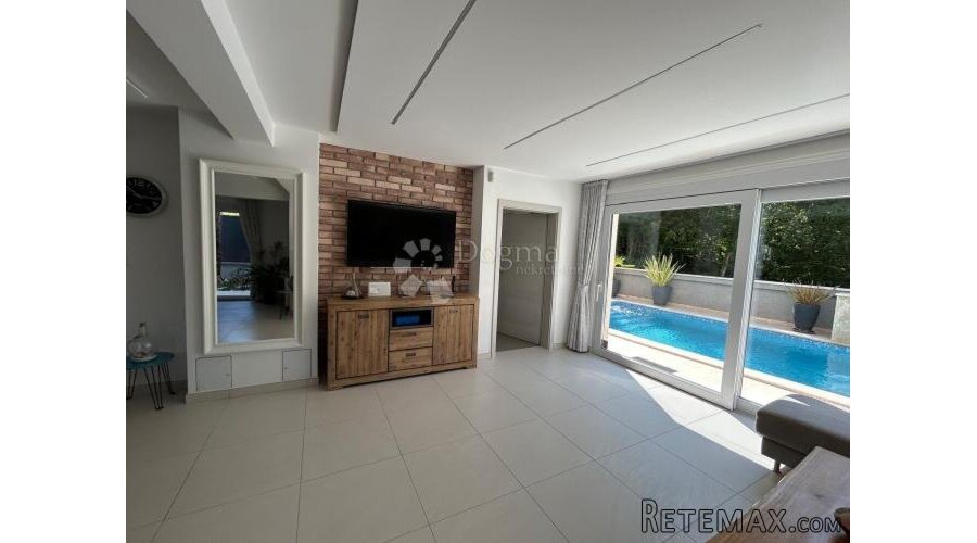 Otok Krk Dobrinj villa s bazenom - 3