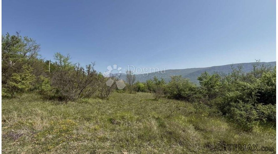 Građevinsko zemljište 1384 m2
