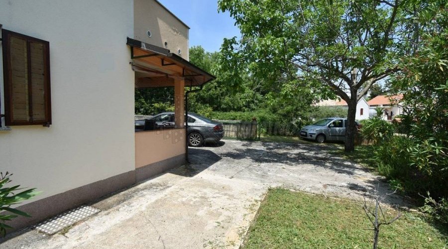 Lijepa kuća s puno potencijala! Otok Krk! - 4