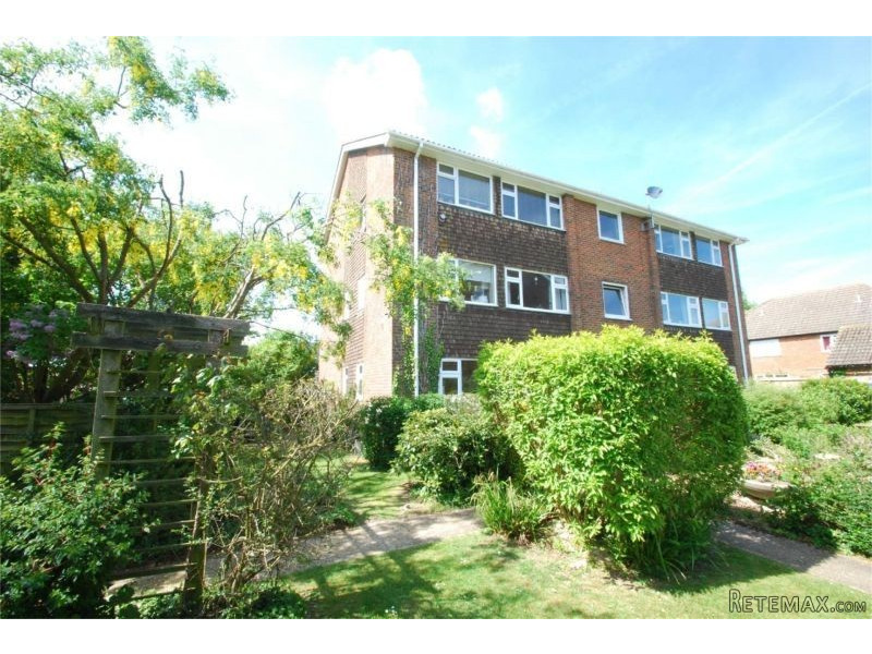 2 Bedroom Flat