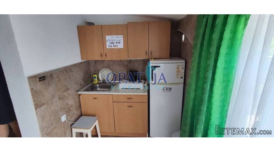 Vir, Kuća sa tri aprtmana, 350m do mora - 12