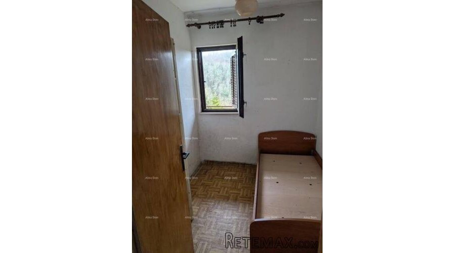 Prodaja samostojeće kuće s okućnicom i vrtom - Pazin - 5