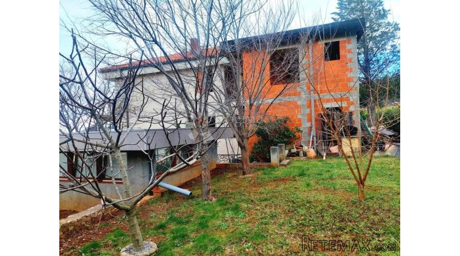 Dvije etaže, 120m2 , Dramalj , Kačjak. PRILIKA!