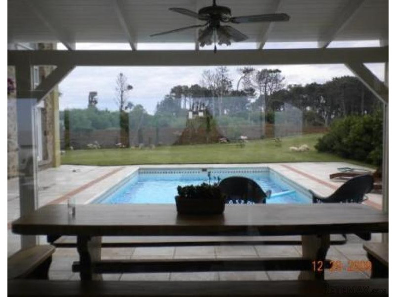 4 Bedroom House - For Rent - Pinares