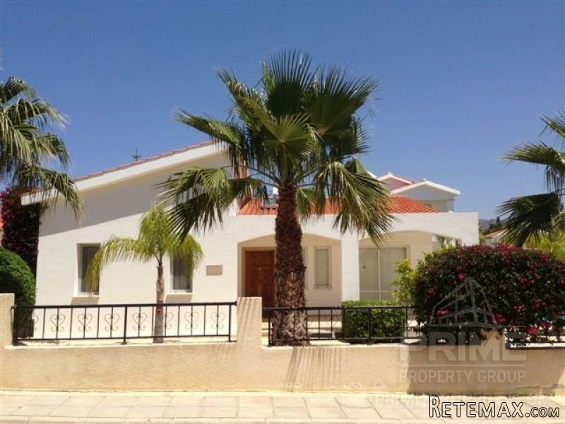 Bungalow in Paphos, Cyprus, for..