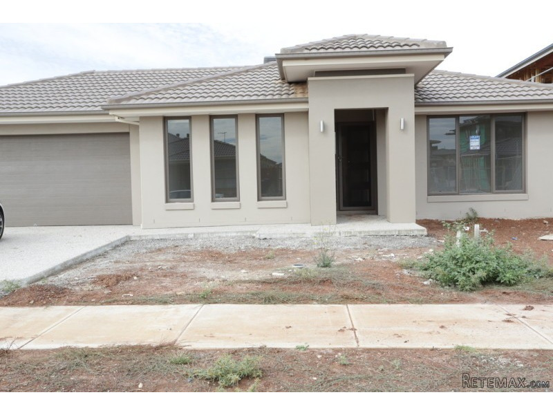 4 Bedroom Beauty - Perfect For..