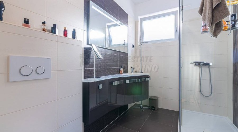Apartman s prekrasnim pogledom na more! Vrbnik - 9