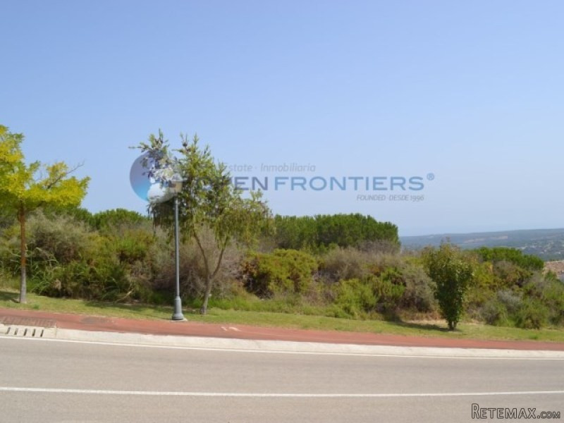 Sotogrande La Reserva: Plot With..