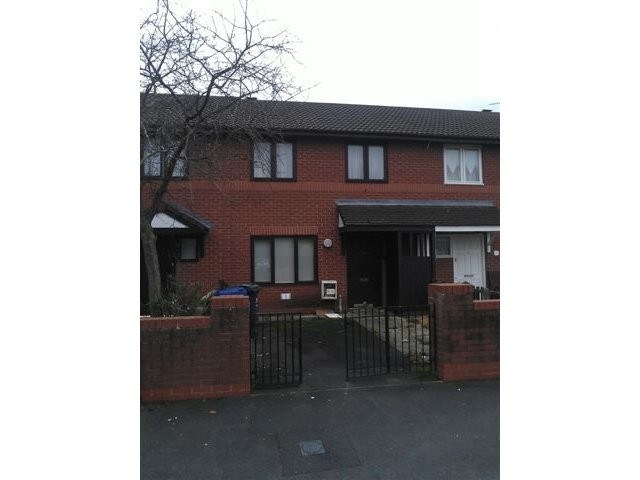House to rent in Woodcote Close Kirkby