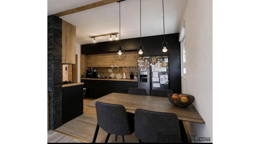 PODMURVICE STAN 65M2 KOMPLETNO ADAPTRIAN