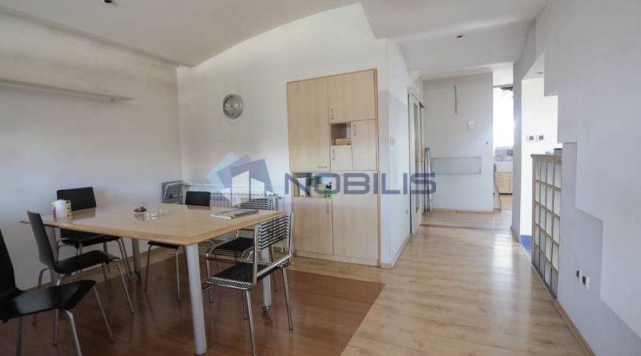 Zagreb, Centar, 250 m2 + 7 parking mjesta - 12