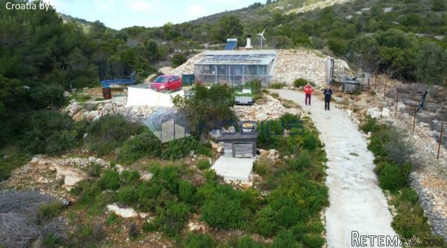 Vis, polje, kuća 100 m2 s nadstrešnicom 20 m2 i 13000 m2 z.. - 7