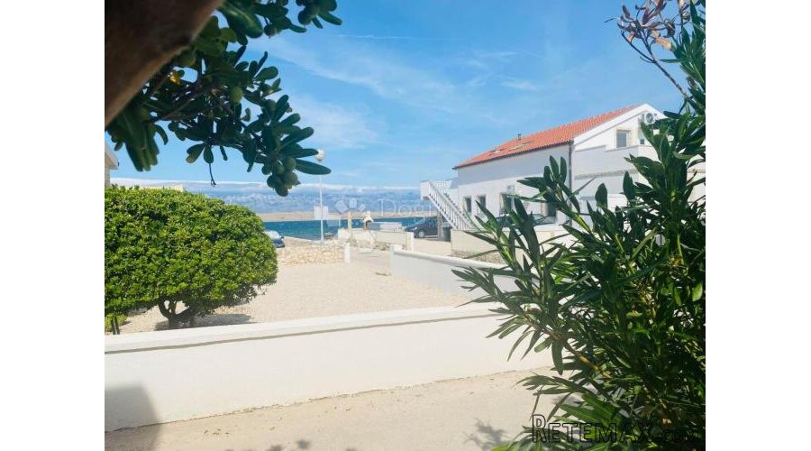 PRODAJE SE APARTMAN VIR 50 m2 - 2