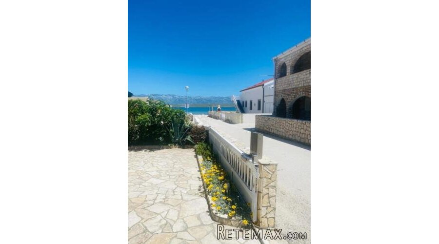 PRODAJE SE APARTMAN VIR 50 m2 - 3