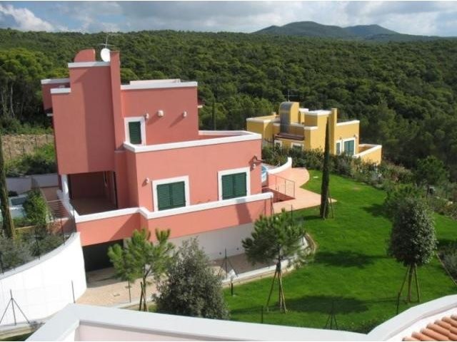 Villa for sale in Rosignano Marittimo..