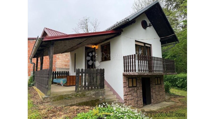 VIKEND KUĆA U PRIRODI