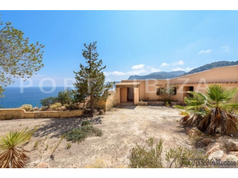 Unique first line villa in Es Cubells.. - 2