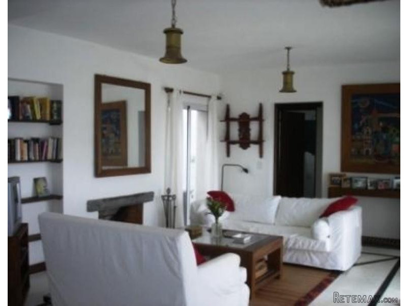 4 Bedroom House - For Rent -.. - 2