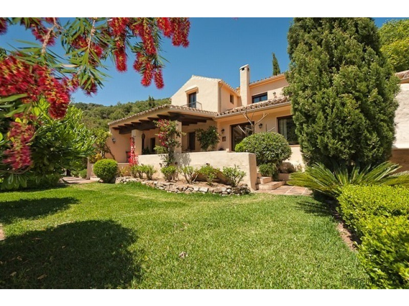 5 bedroom Villa - 2