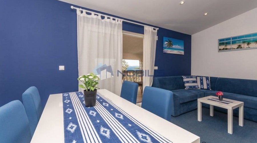 Pašman, Ždrelac - kuća katnica 200 m2 i bungalov - 4
